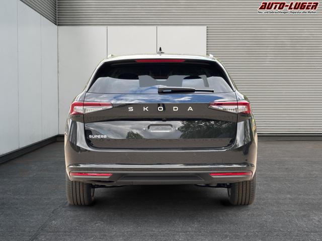 Skoda / Superb Combi / / / / DSG+NAVI+AHK+EL.HECKKL.+KESSY+SHZ, Beispielbilder, ggf. teilweise mit Sonderausstattung