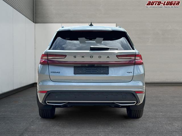 Skoda / Kodiaq / Silber / / / 4x4+AHK+KAMERA+EL. HECKKL.+PDC+NAVI+19 LM