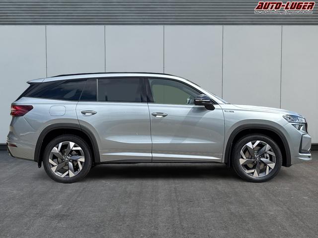 Skoda / Kodiaq / Silber / / / 4x4+AHK+KAMERA+EL. HECKKL.+PDC+NAVI+19 LM