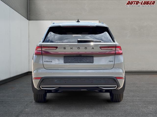 Skoda / Kodiaq / Grau / / / 4x4+AHK+PANO+KAMERA+EL. HECKKL.+NAVI+20 LM