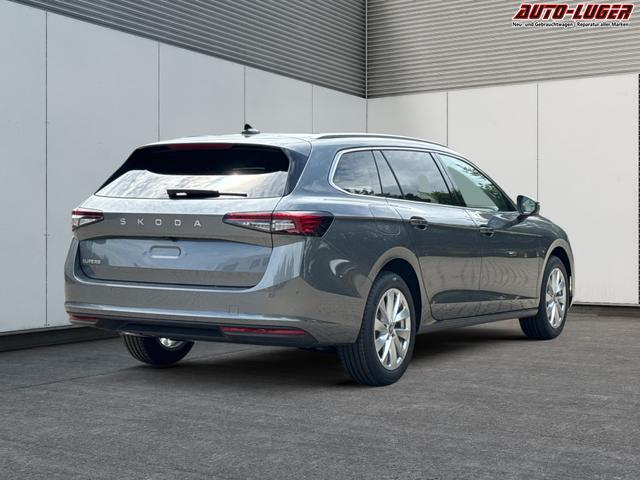 Skoda / Superb Combi / / / / DSG+ NAVI+AHK+EL. HECKKL.+KESSY+SHZ V+H, Beispielbilder, ggf. teilweise mit Sonderausstattung