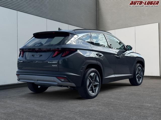 Hyundai / TUCSON / Grau / / / Hybrid NAVI+KAMERA+SHZ+LED+TEMPOMAT+17 ALU+PDC, Beispielbilder, ggf. teilweise mit Sonderausstattung