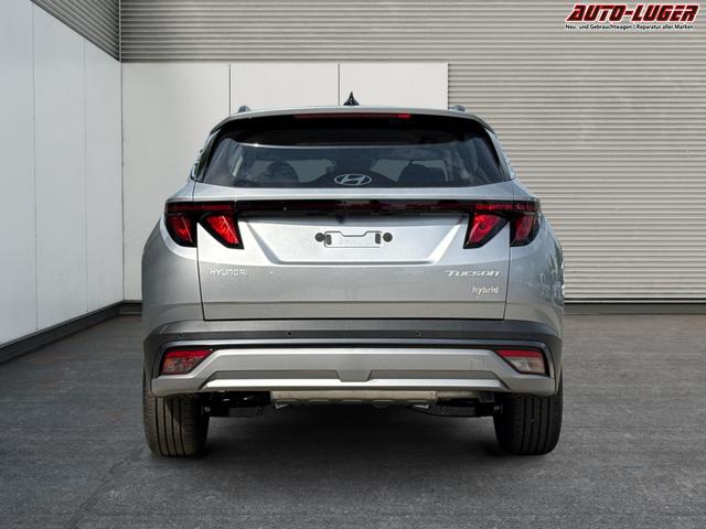 Hyundai / TUCSON / Silber / / / Hybrid NAVI+KAMERA+SHZ+LED+TEMPOMAT+17 ALU+PDC, Beispielbilder, ggf. teilweise mit Sonderausstattung