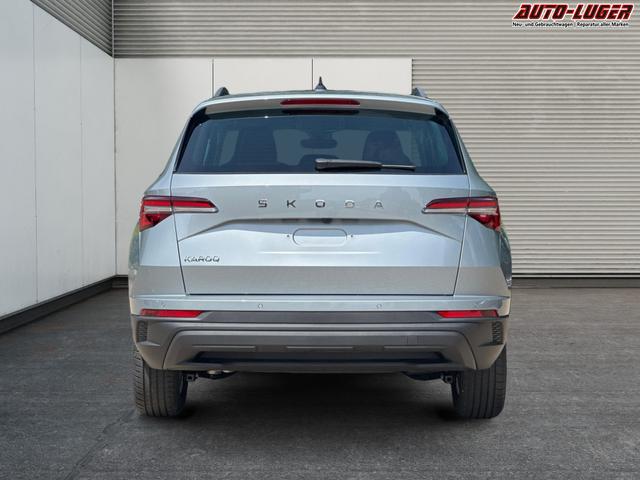 Skoda / Karoq / Silber / / / AHK+el.HECKKLAPPE+KAMERA+PDC+ACC, Beispielbilder, ggf. teilweise mit Sonderausstattung