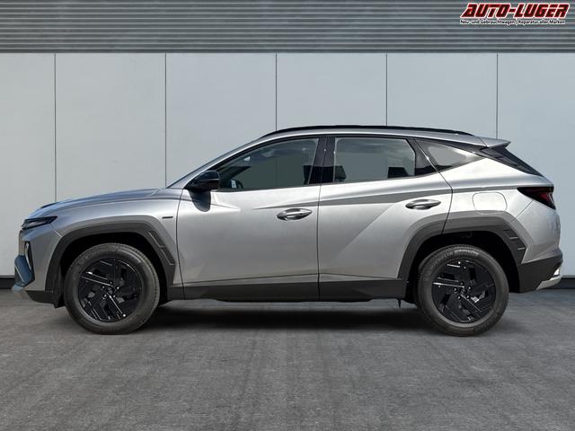 Hyundai / TUCSON / Silber / / / Hybrid NAVI+KAMERA+SHZ+LED+TEMPOMAT+17 ALU+PDC, Beispielbilder, ggf. teilweise mit Sonderausstattung