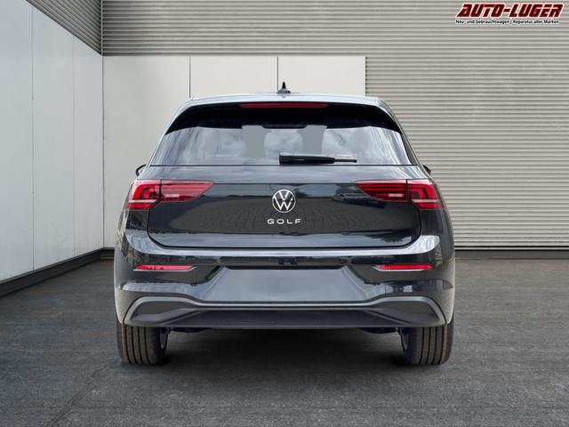 Volkswagen / Golf / Schwarz / / / ACC+SHZ+KLIMA+KAMERA+APP CONNECT+LED+17 ALU