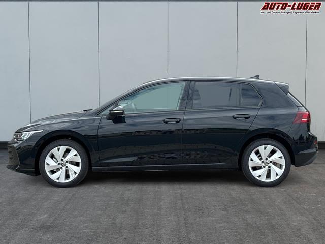 Volkswagen / Golf / Schwarz / / / ACC+SHZ+KLIMA+KAMERA+APP CONNECT+LED+17 ALU