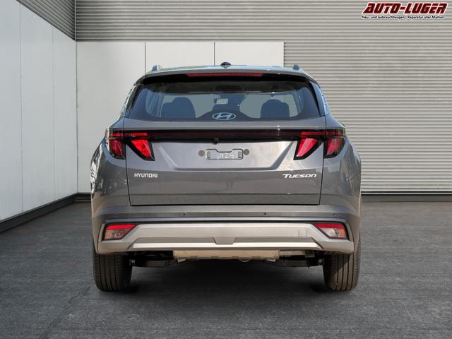 Hyundai / TUCSON / Grau / / / NAVI+KAMERA+SHZ+LED+TEMPOMAT+17 ALU+PDC, Beispielbilder, ggf. teilweise mit Sonderausstattung