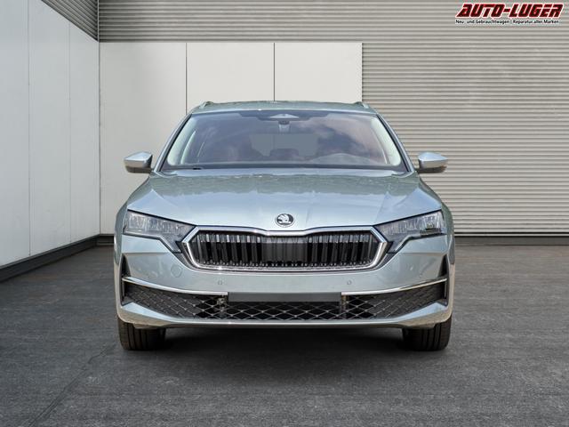 Skoda / Octavia Combi / Silber / / / ACC+AHK+eHK+KAM+PDC+LED+17 ALU+SHZ, Beispielbilder, ggf. teilweise mit Sonderausstattung