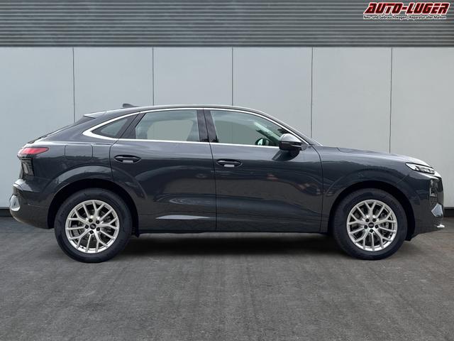 Audi / Q3 Sportback / / / / MJ 2026+NAVI+KAMERA+AHK+PANO+PDC+EL. HECKKL.+LED+18 LM