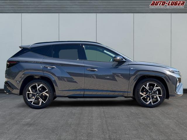 Hyundai / TUCSON / Grau / / / 4WD+NAVI+KAMERA+SHZ+LED+19''ALU+PDC, Beispielbilder, ggf. teilweise mit Sonderausstattung