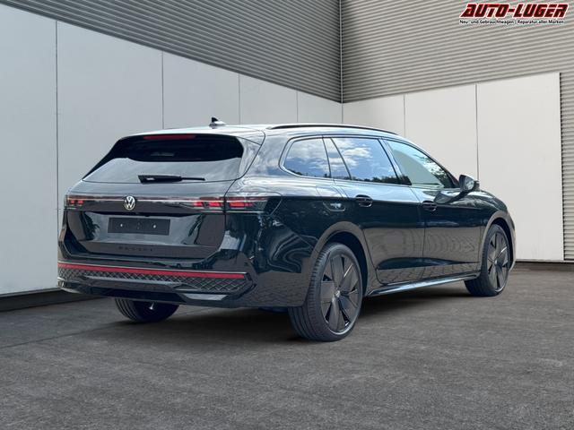 Volkswagen / Passat Variant / / / / LEDER+PANO+AHK+MATRIX+eHK+360 KAM+NAVI+HUD, Beispielbilder, ggf. teilweise mit Sonderausstattung