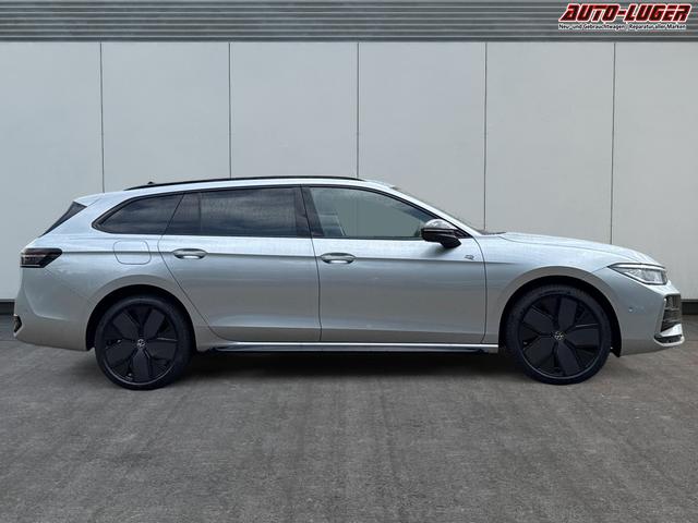 Volkswagen / Passat Variant / / / / LEDER+PANO+AHK+MATRIX+eHK+360 KAM+NAVI+HUD, Beispielbilder, ggf. teilweise mit Sonderausstattung