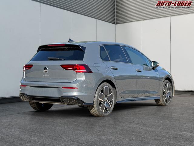 Volkswagen / Golf / Grau / / / PANO+LED-PLUS+ACC+SHZ+KEYLESS+KAMERA+18 ALU, Beispielbilder, ggf. teilweise mit Sonderausstattung