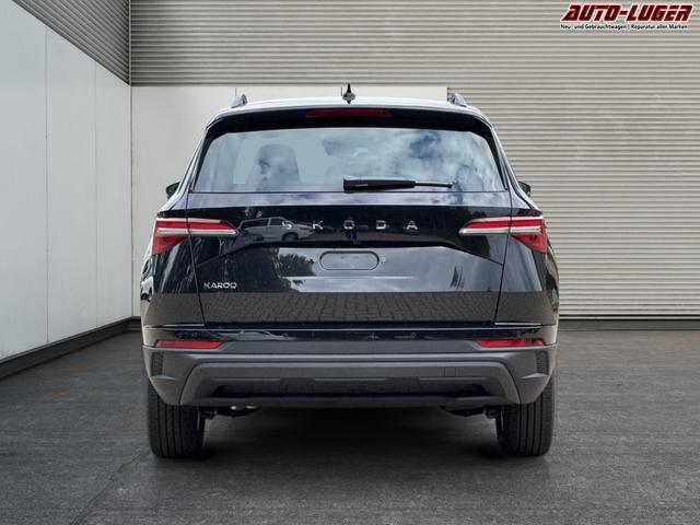 Skoda / Karoq / Schwarz / / / AHK+LED+KAMERA+PDC+ACC, Beispielbilder, ggf. teilweise mit Sonderausstattung