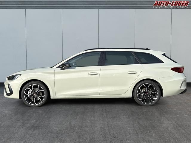 Cupra / Leon Sportstourer / Grau / / / ST 4x4 AHK+eHK+NAVI+ACC+SHZ+18 ALU+LED, Beispielbilder, ggf. teilweise mit Sonderausstattung