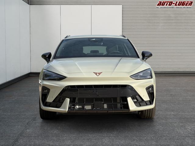 Cupra / Leon Sportstourer / Grau / / / ST 4x4 AHK+eHK+NAVI+ACC+SHZ+18 ALU+LED, Beispielbilder, ggf. teilweise mit Sonderausstattung