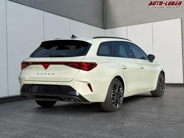 Cupra / Leon Sportstourer / Grau / / / ST 4x4 AHK+eHK+NAVI+ACC+SHZ+18 ALU+LED, Beispielbilder, ggf. teilweise mit Sonderausstattung