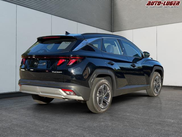 Hyundai / TUCSON / Schwarz / / / NAVI+KAMERA+SHZ+LED+TEMPOMAT+17 ALU+PDC, Beispielbilder, ggf. teilweise mit Sonderausstattung