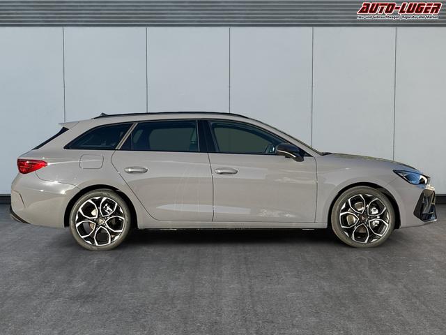 Cupra / Leon Sportstourer / Grau / / / ST AHK+NAVI+eHK+KAMERA+ACC+SHZ+18 ALU+LED