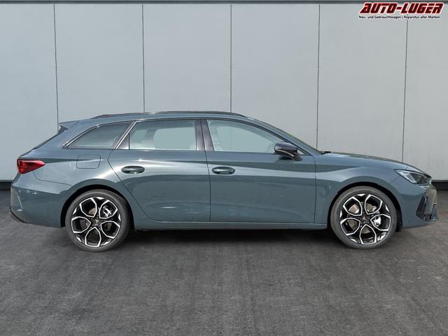 Cupra / Leon Sportstourer / Blau / / / ST AHK+NAVI+eHK+KAMERA+ACC+SHZ+18 ALU+LED, Beispielbilder, ggf. teilweise mit Sonderausstattung