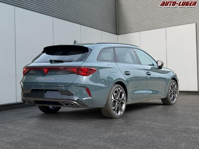 Cupra / Leon Sportstourer / Blau / / / ST AHK+NAVI+eHK+KAMERA+ACC+SHZ+18 ALU+LED, Beispielbilder, ggf. teilweise mit Sonderausstattung