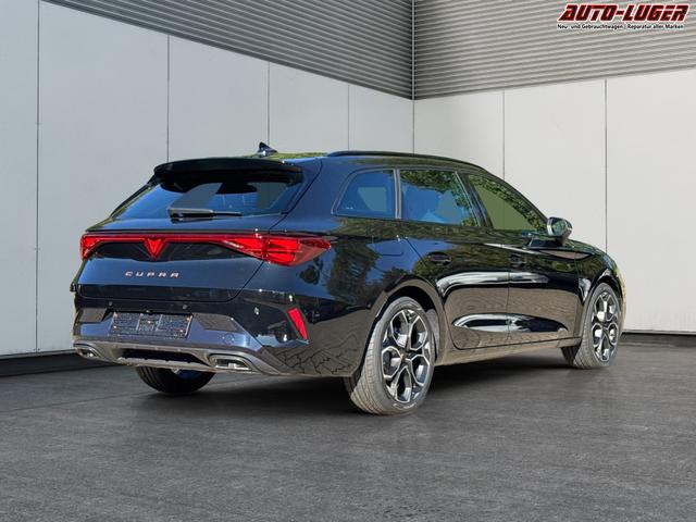 Cupra / Leon Sportstourer / Schwarz / / / ST AHK+NAVI+eHK+KAMERA+ACC+SHZ+18 ALU+LED