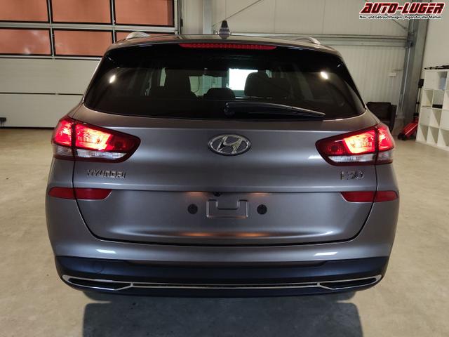 Hyundai / i30 Kombi / Bronze / / / , Beispielbilder, ggf. teilweise mit Sonderausstattung