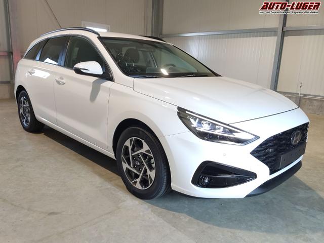 Hyundai / i30 Kombi / Weiß / / / , Beispielbilder, ggf. teilweise mit Sonderausstattung