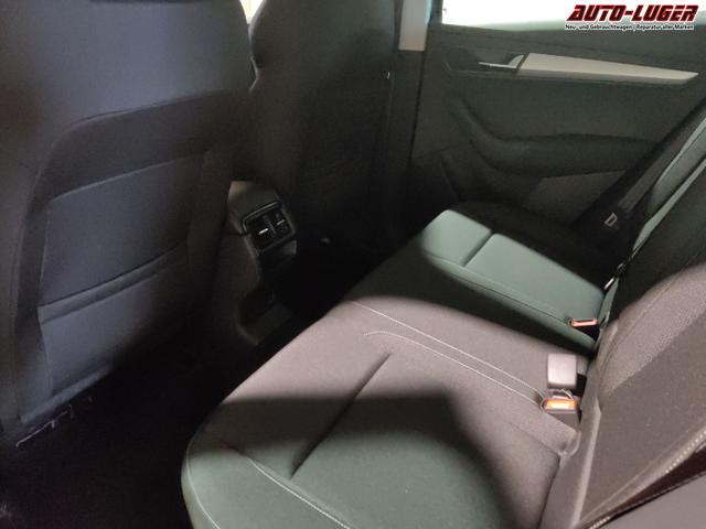 Skoda / Karoq / Schwarz / / / , Beispielbilder, ggf. teilweise mit Sonderausstattung