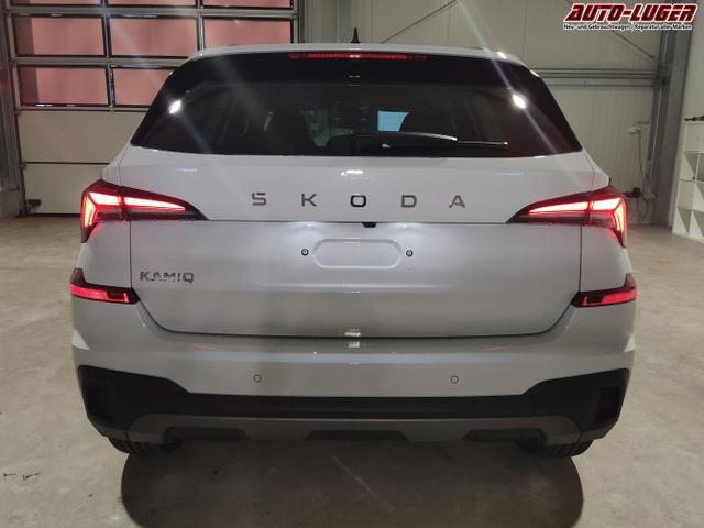 Skoda / Kamiq / Weiß / / / , Beispielbilder, ggf. teilweise mit Sonderausstattung