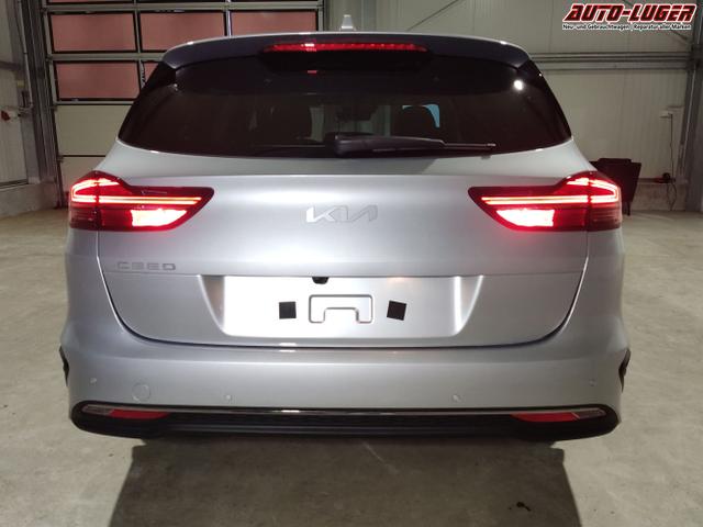 Kia / Ceed Sportswagon / Silber / / / 