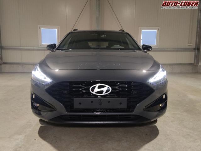 Hyundai / i30 Kombi / Grau / / / , Beispielbilder, ggf. teilweise mit Sonderausstattung