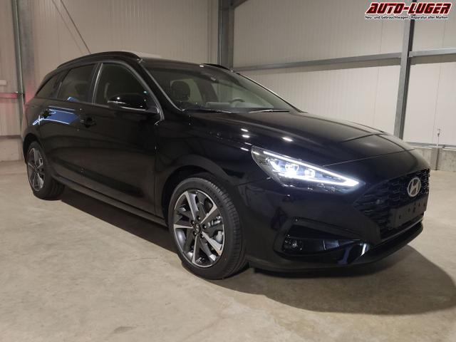 Hyundai / i30 Kombi / Schwarz / / / , Beispielbilder, ggf. teilweise mit Sonderausstattung