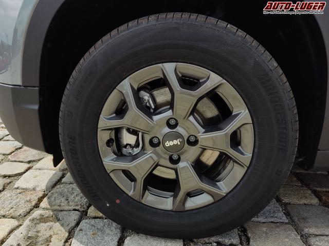 Jeep / Avenger / Grau / / / , Beispielbilder, ggf. teilweise mit Sonderausstattung