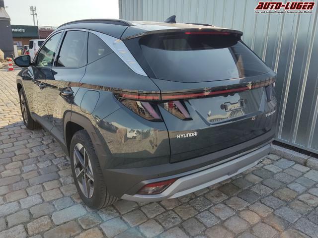 Hyundai / TUCSON / Gr&uuml;n / / / , Beispielbilder, ggf. teilweise mit Sonderausstattung