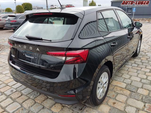 Skoda / Fabia / Schwarz / / / 