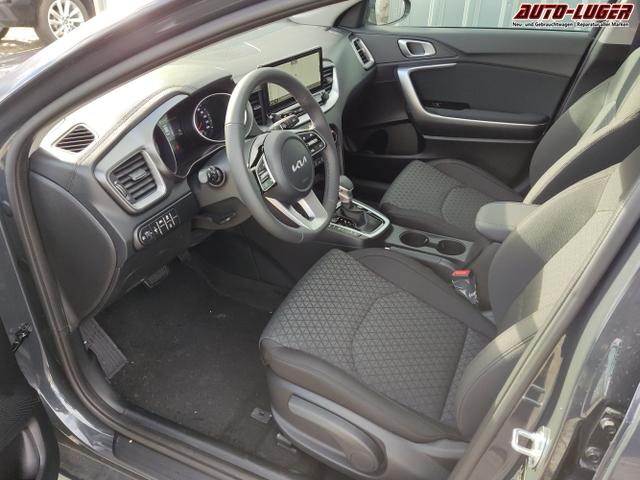 Kia / Ceed / Grau / / / , Beispielbilder, ggf. teilweise mit Sonderausstattung