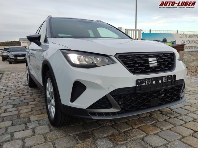 Seat / Arona / Weiß / / / 