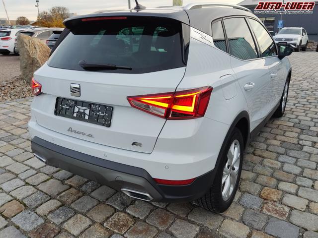 Seat / Arona / Weiß / / / 