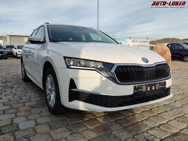 Skoda / Octavia Combi / Weiß / / / , Beispielbilder, ggf. teilweise mit Sonderausstattung