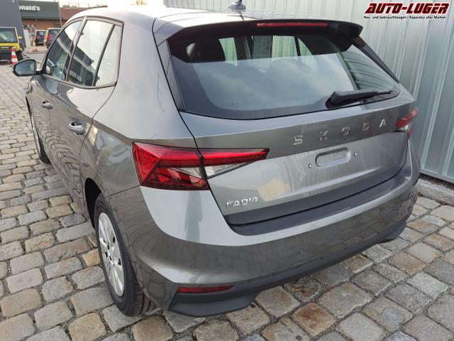 Skoda / Fabia / Grau / / / , Beispielbilder, ggf. teilweise mit Sonderausstattung