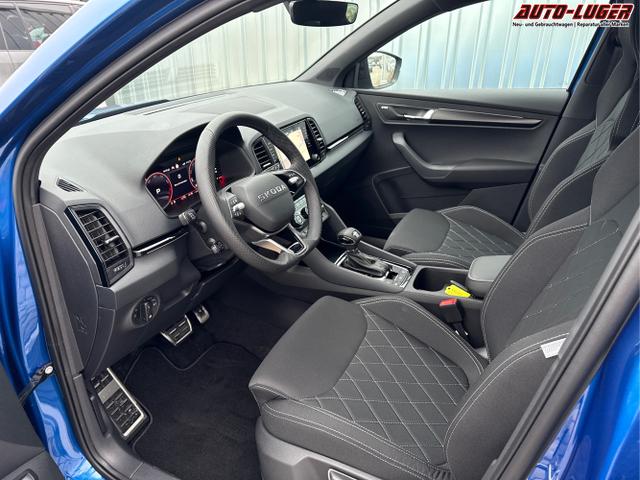 Skoda / Karoq / Blau / / / , Beispielbilder, ggf. teilweise mit Sonderausstattung
