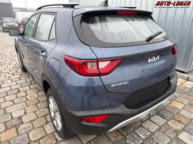 Kia / Stonic / Blau / / / , Beispielbilder, ggf. teilweise mit Sonderausstattung