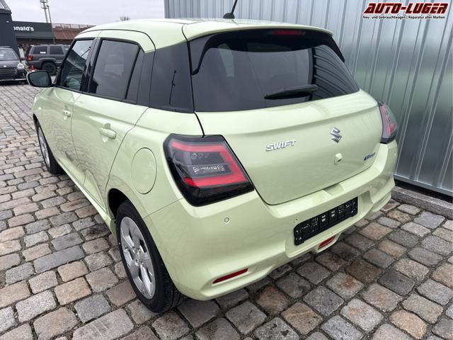 Suzuki / Swift / Gelb / / / 