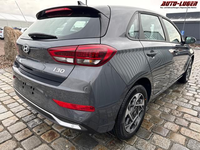 Hyundai / i30 / Grau / / / 