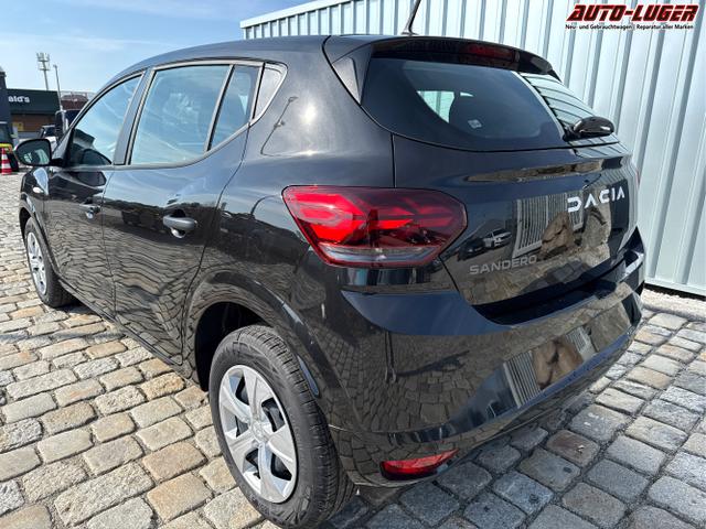 Dacia / Sandero / Schwarz / / / , Beispielbilder, ggf. teilweise mit Sonderausstattung