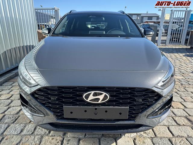 Hyundai / i30 Kombi / Grau / / / , Beispielbilder, ggf. teilweise mit Sonderausstattung