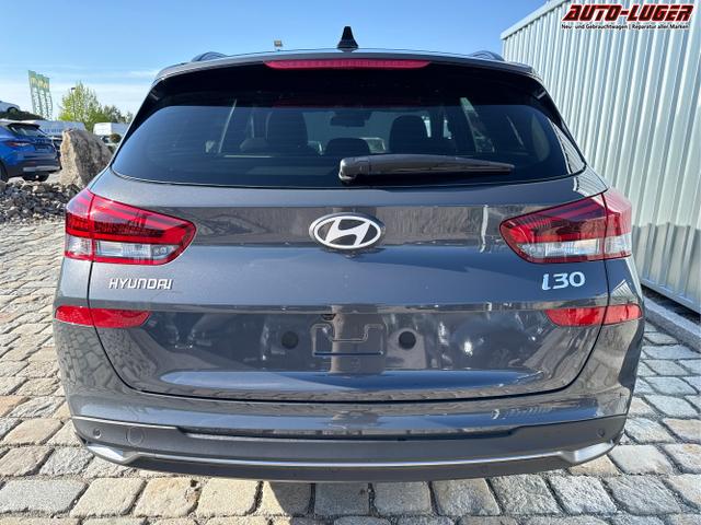 Hyundai / i30 Kombi / Grau / / / , Beispielbilder, ggf. teilweise mit Sonderausstattung