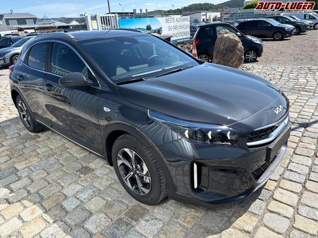 Kia / XCeed / Grau / / / , Beispielbilder, ggf. teilweise mit Sonderausstattung